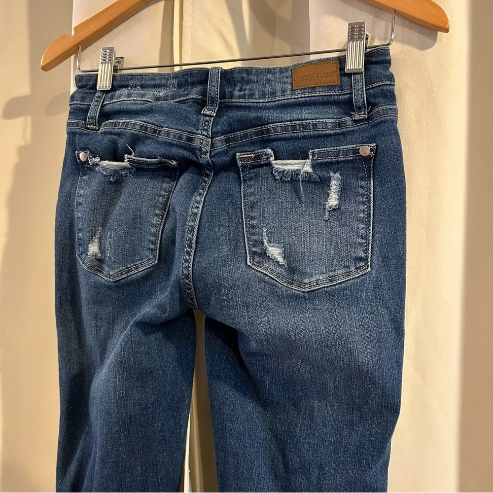 Judy Blue Jeans Womens 3/26 Skinny Fit Blue Denim Distressed Raw‎ Hem